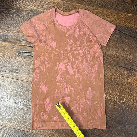 Lululemon Swiftly Tech Short Sleeve Shirt 2.0 - Picture 5 of 10